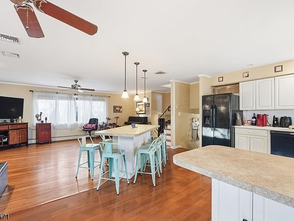 5th image of 15 Ridge Rd