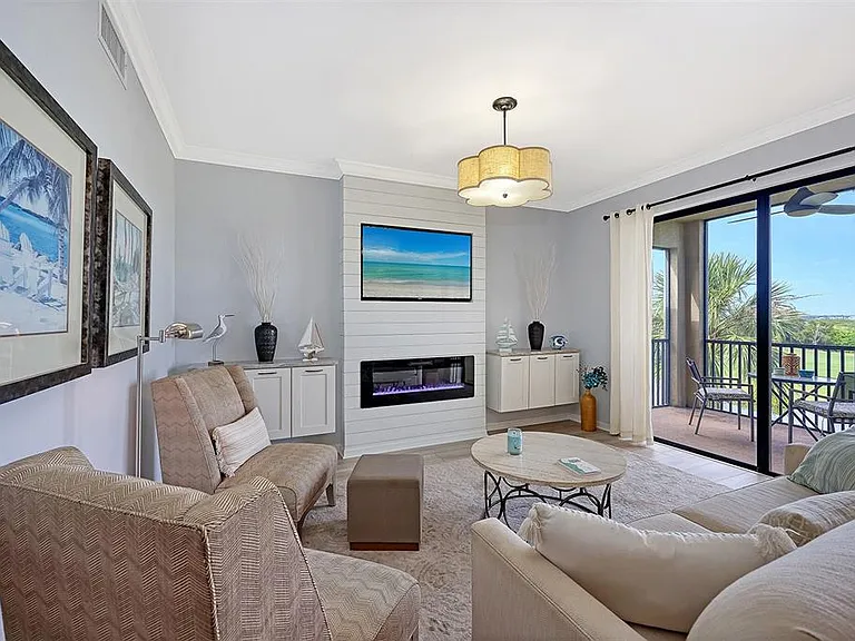 7121 River Hammock Dr #302 — Photo 4