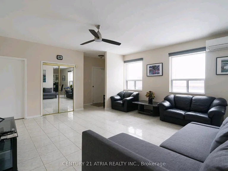 3199 Dufferin St #2 — Photo 3