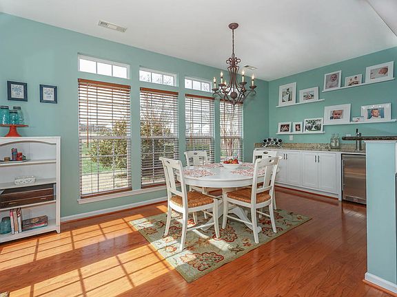 5th image of 8807 Cool Meadow Dr