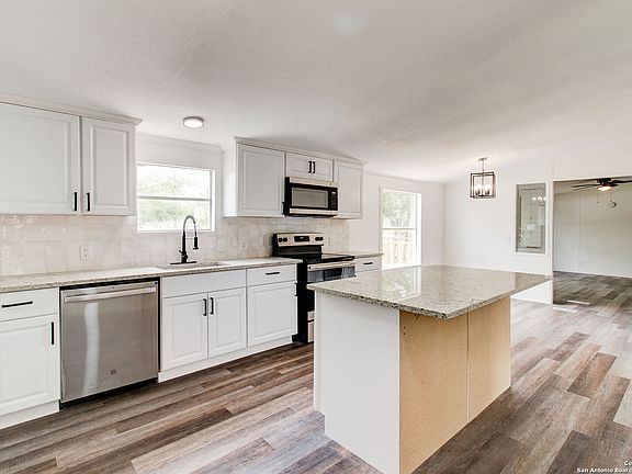 5th image of 1118 VALERIA DR