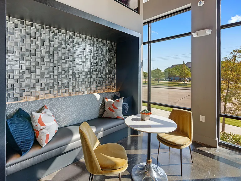 The James at Canyon Creek — Photo 17