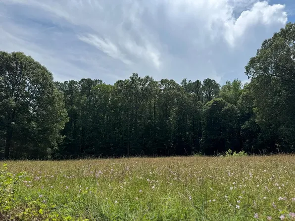 28-29 Thirty Hampton Pl, Heathsville, VA 22473