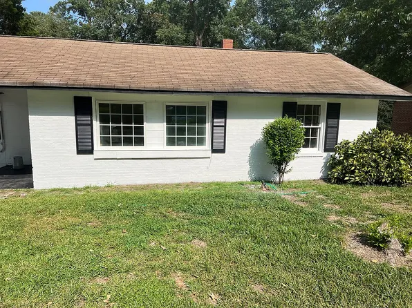 106 Evergreen St, Warner Robins, GA 31093