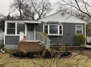 40 Woodland Rd, Spotswood, NJ 08884