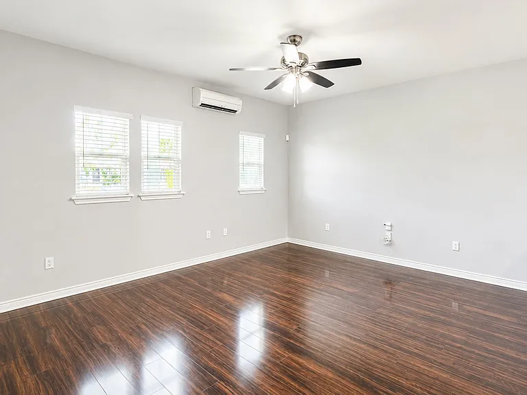 469 Manawai St #403 — Photo 5