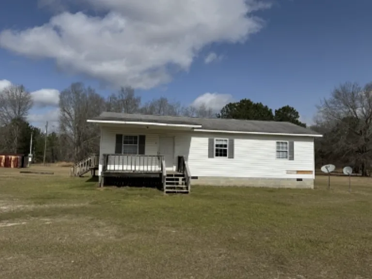 405 Zollie Lavender Rd — Photo 1