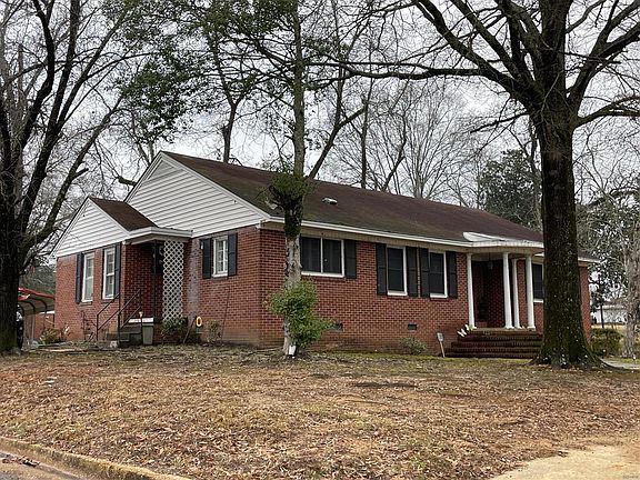 3rd image of 623 S Meridian St