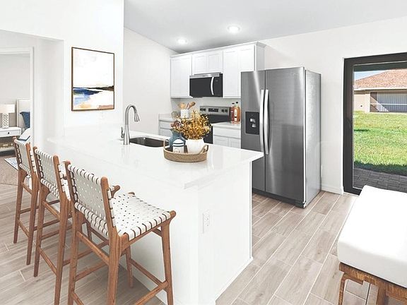 4th image of 1217 Ecclus St E