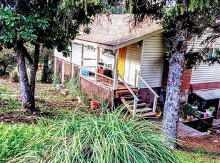 240 N Hillbrook Rd, Auburn, CA 95603