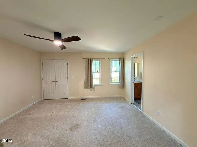 109 E Seve Ct — Photo 25