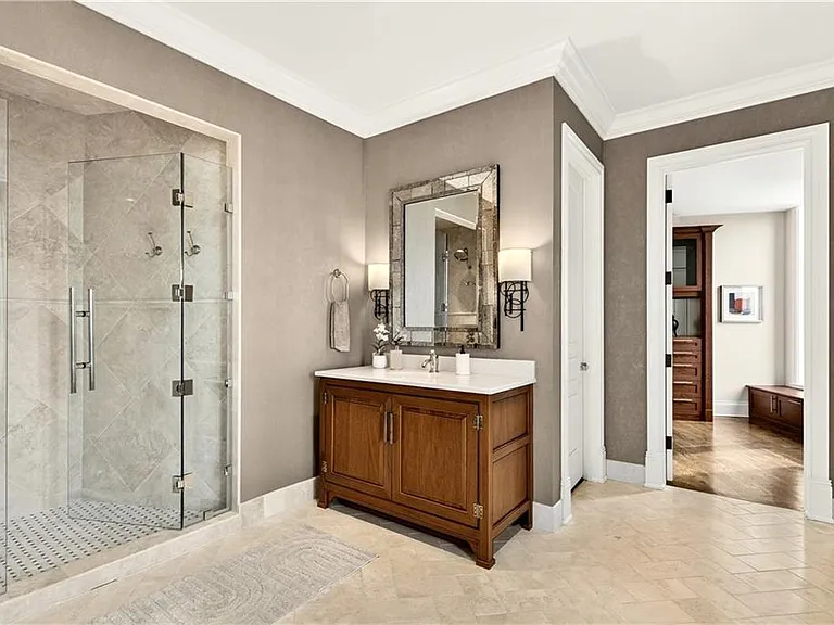 3376 Peachtree Rd NE #41A — Photo 42