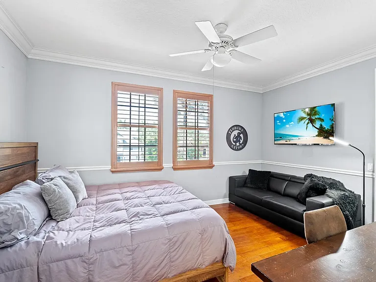 8948 Pinebrook Ct — Photo 11