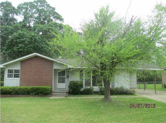 1st image of 3055 S Oak Forest Dr
