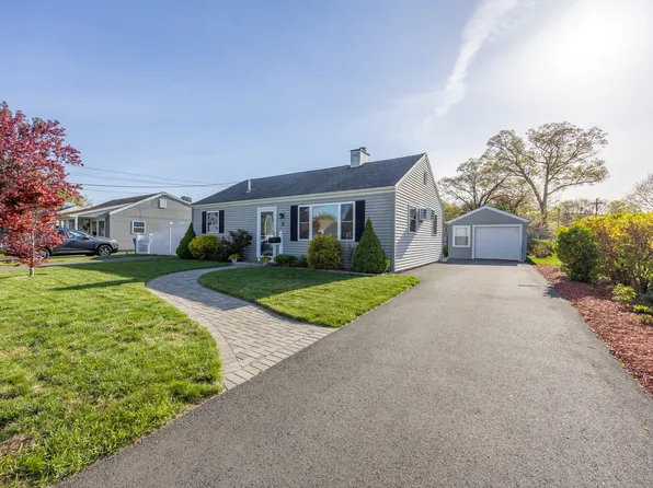 5 Rosemont Drive, Plainville, CT 06062