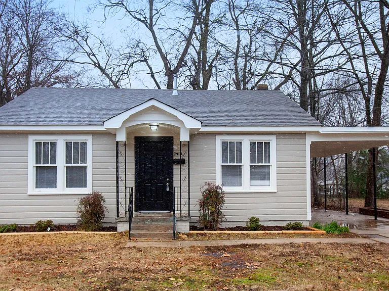 4701 Atkins St — Photo 1