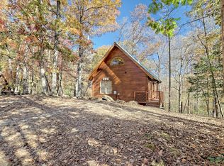 266 Peaceful Waters Cir, Demorest, GA 30535