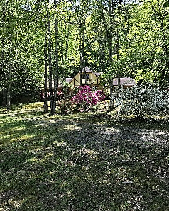 House on 7.72 Acres
