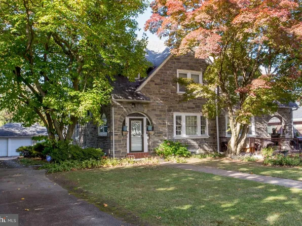 903 Longacre Blvd, Yeadon, PA 19050