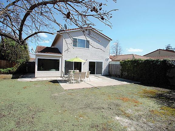 4th image of 30843 Periwinkle Dr