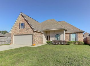 114 Sunny Peak St, Youngsville, LA 70592