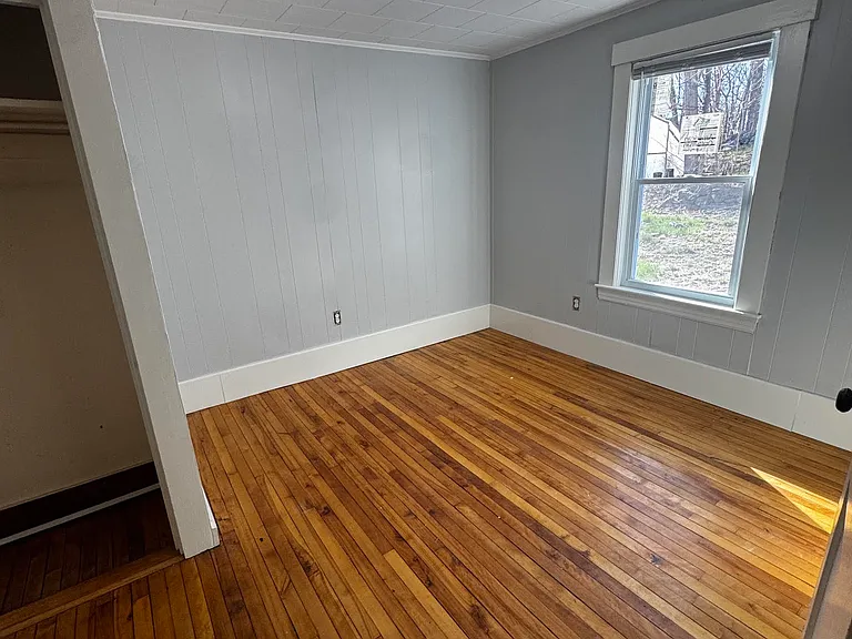 34 Spring St #2 — Photo 6