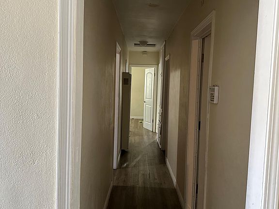 3rd image of 14911 S Kingsley Dr