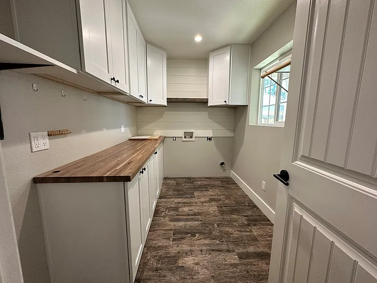 1250 E Marco Polo Rd — Photo 9