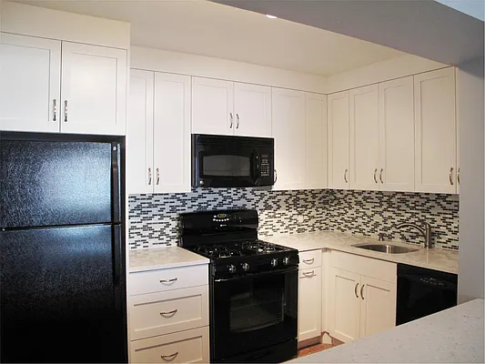 Rented by Douglas Elliman | media 13