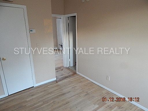 1st image of 207 N Walnut St APT 7