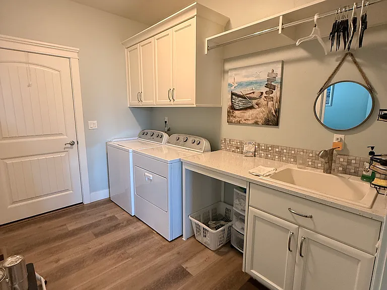 3714 S Greenbrier Rd — Photo 31