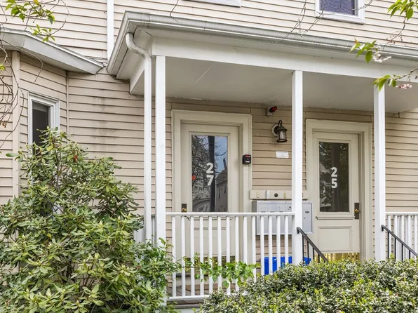 27 Prescott St #1, Somerville, MA 02143