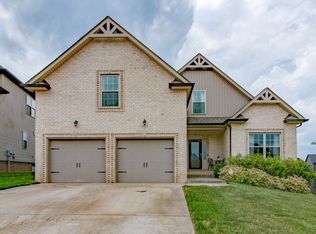 1126 Hilliard Ln, Clarksville, TN 37042