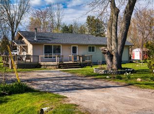 44 6th St, Georgina, ON L0E 1E0