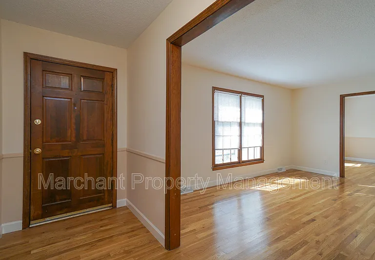 49 Cobblestone Rd — Photo 5