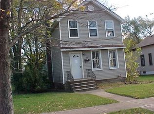 408 Gardner St, Joliet, IL 60433