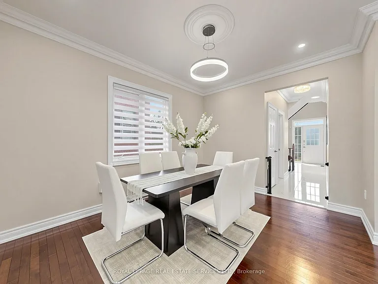 1158 Atkins Dr — Photo 15