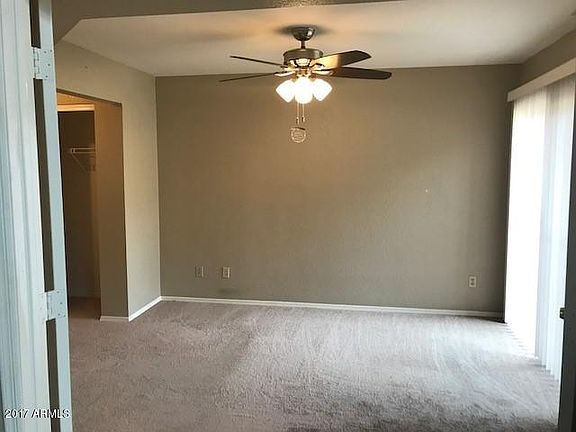 5th image of 3212 E Lavey Ln Unit 105