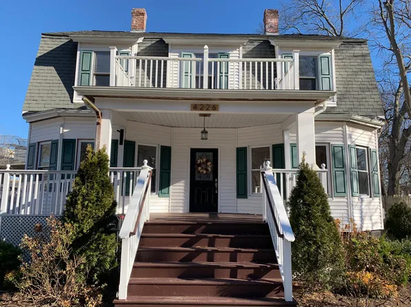 4226 Post Rd #A, East Greenwich, RI 02818