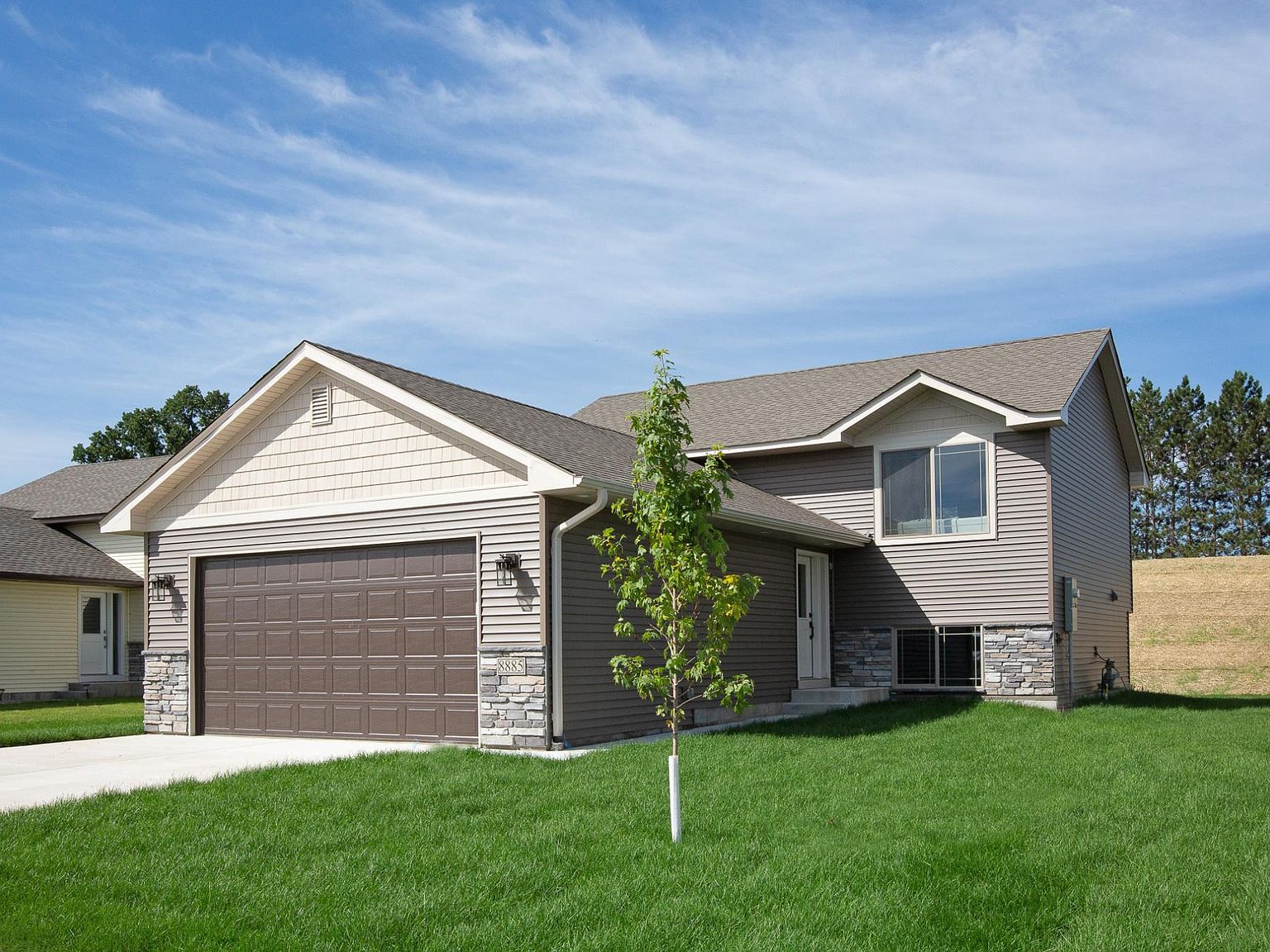 8885 Parkview Cir, Chisago City, MN 55013 Zillow