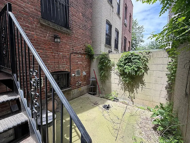2 Sylvan Ct #1A — Photo 15
