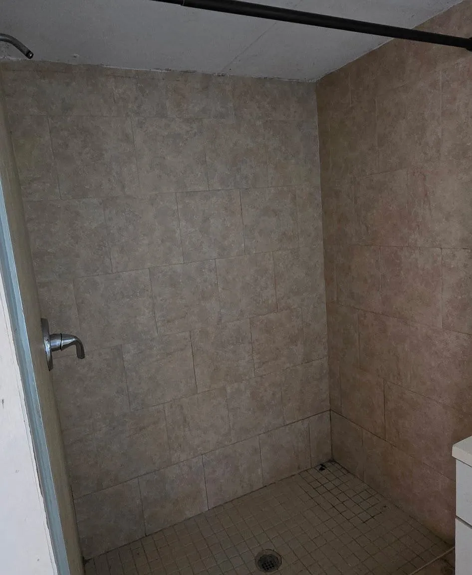 3 bed, 2.0 bath, 900 sqft, $1,400 — Photo 4