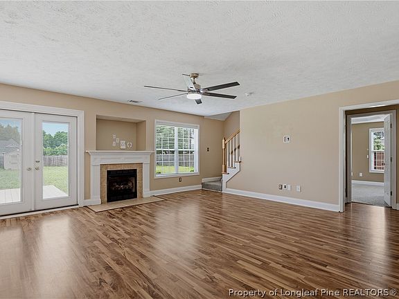 4th image of 255 Seabiscuit Dr