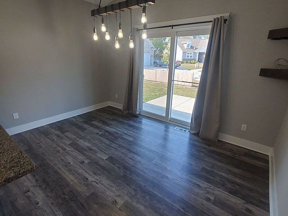 5th image of 8472 Westbrook Dr