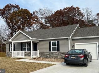 161 Graham Dr, Martinsburg, WV 25405