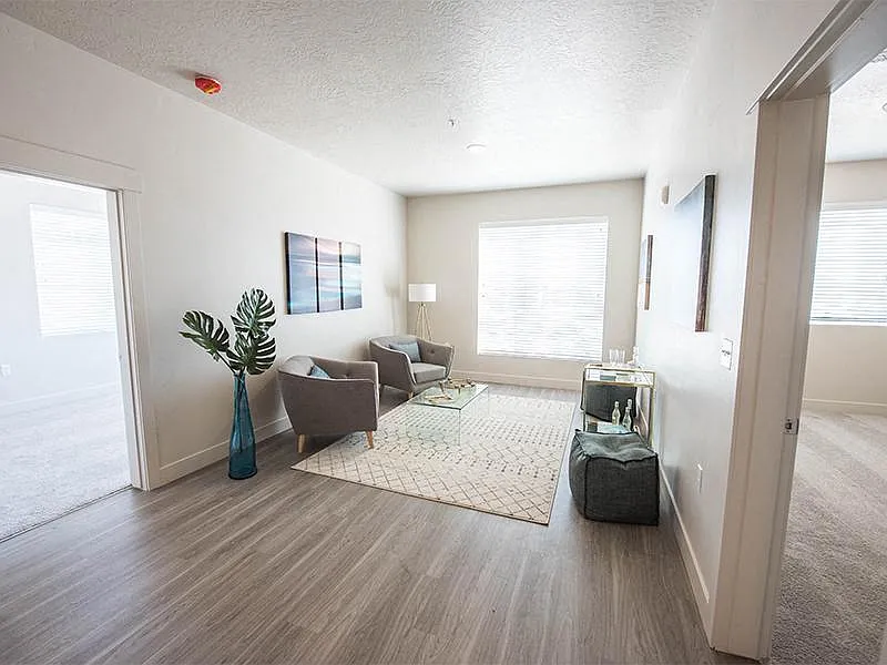 District North Apartments — Photo 4