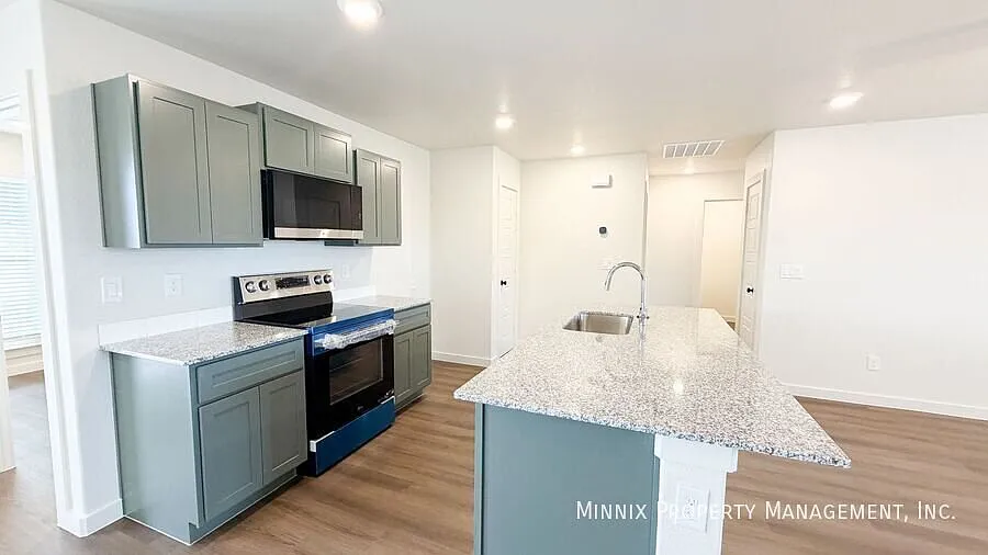 3 bedroom/ 2 Bath for Rent in Lubbock, TX | New Construction | 5613 Colgate St. — Photo 2
