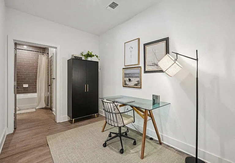 The Parian Luxury Apartments — Photo 65