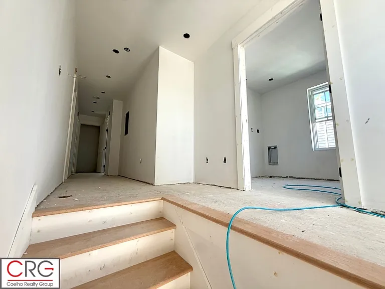 140 Summer St #1 — Photo 11