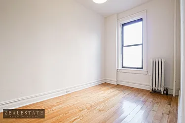 Rented by ZealEstate Group Inc